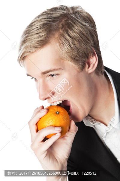 古伊