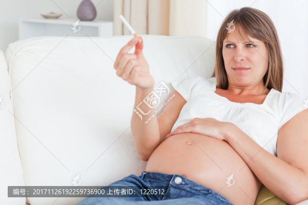 女人