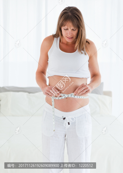 女人