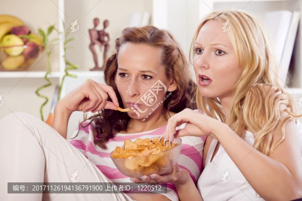 女人