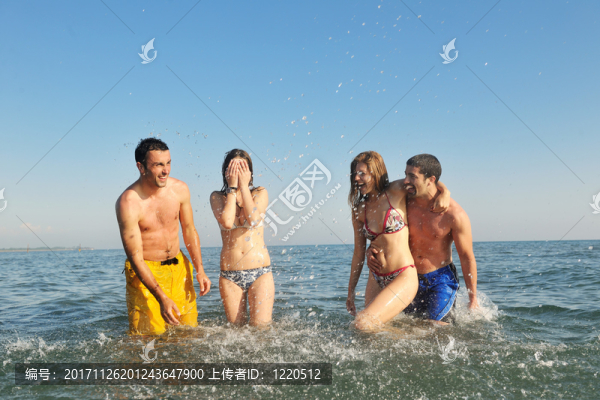 女人