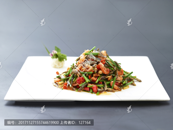 小炒魚仔