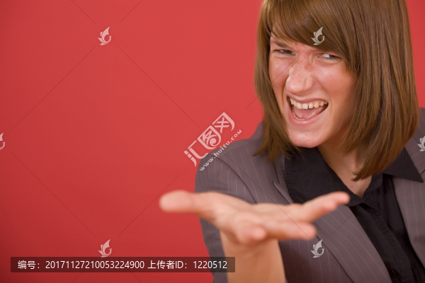 女人