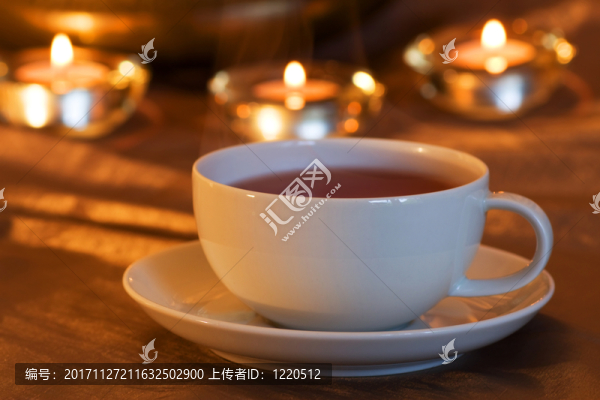 茶時(shí)間與蠟燭光