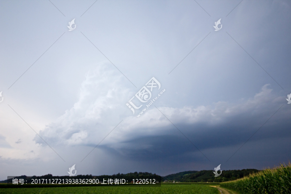 雷雨