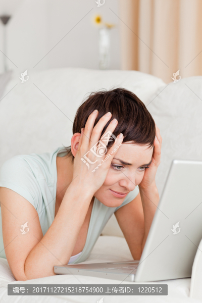女人