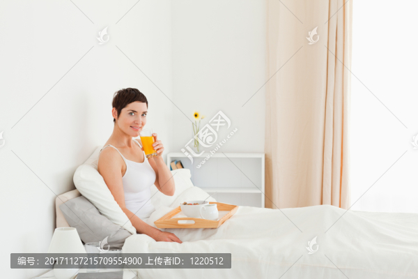 女人