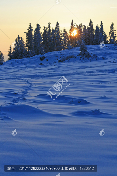 sonnenuntergang在阿爾卑斯山