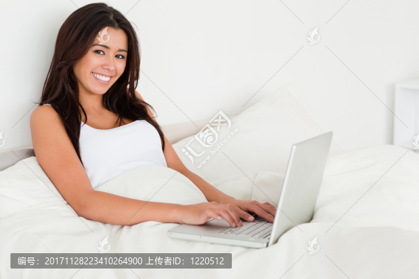 女人