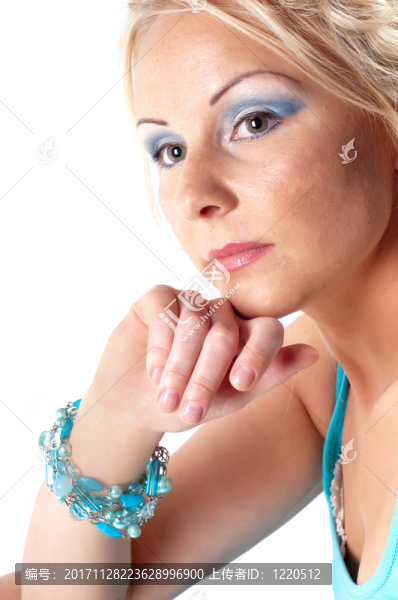 女人