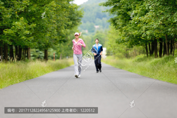 女人