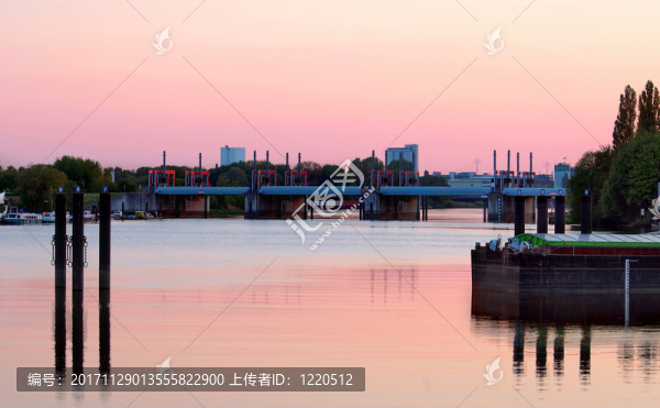 法案werder海灣和堰壩