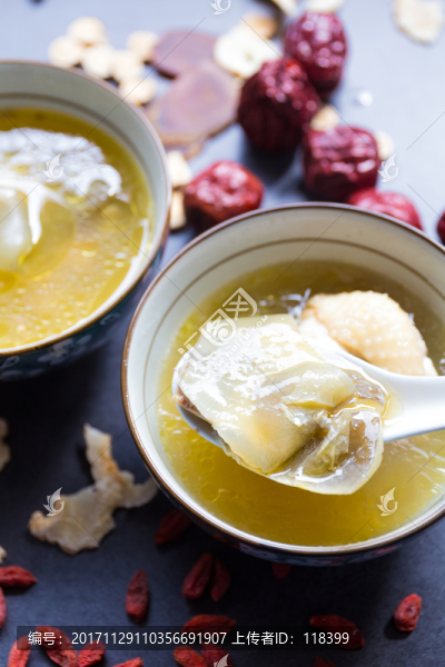 甲魚雞湯
