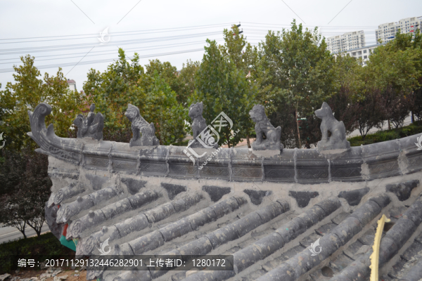 神獸屋檐
