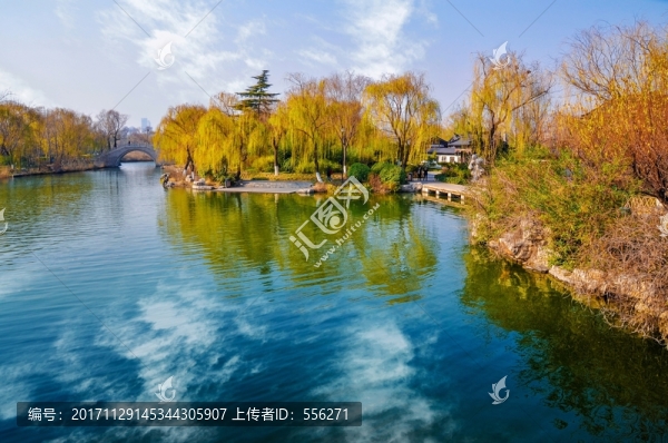 大明湖風(fēng)光