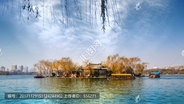 大明湖風(fēng)光