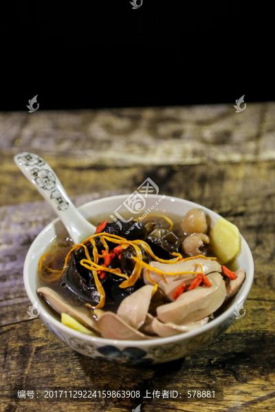 蟲草豬腰湯
