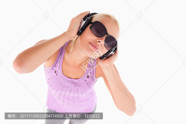 女人