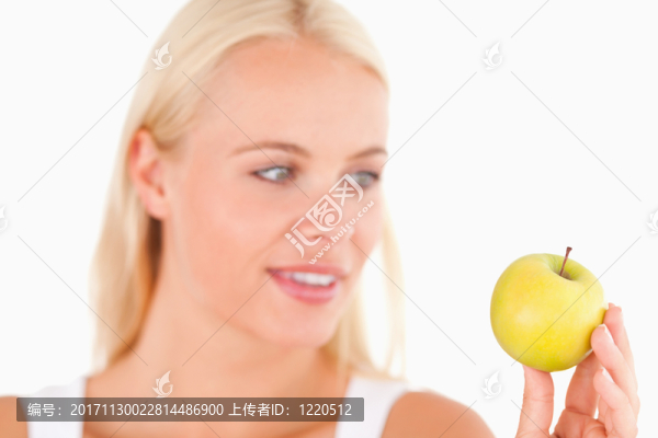 女人