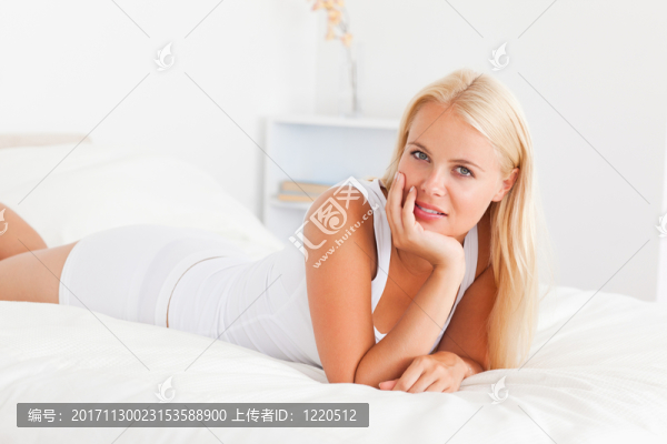 女人