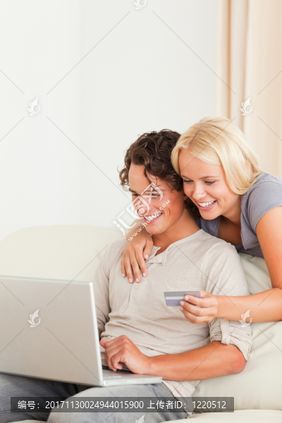 女人