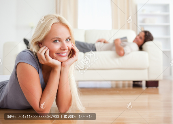 女人