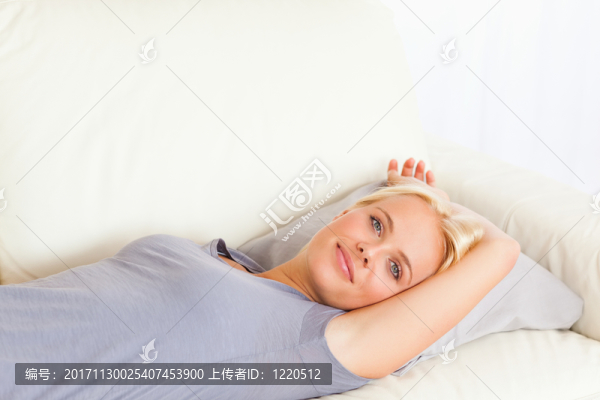 女人