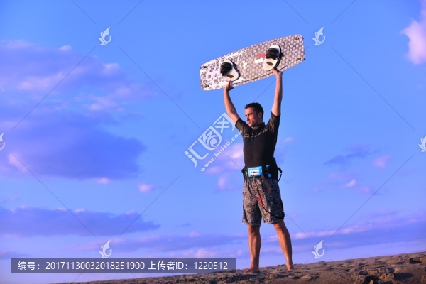 藍(lán)色