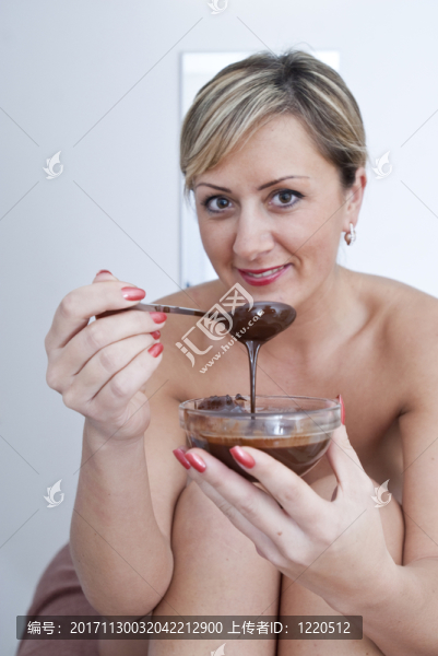 女人