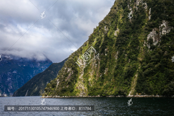 米爾福德峽灣