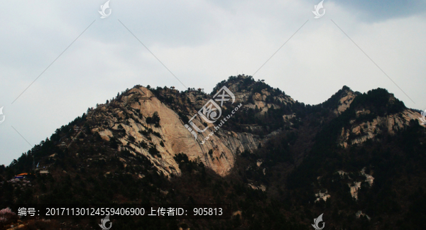 北五當(dāng)山