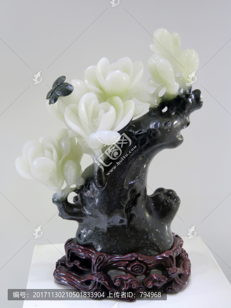 獨山玉雕玉蘭花