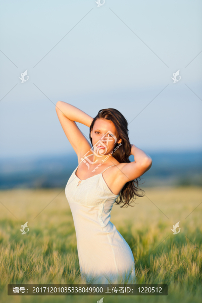 女人