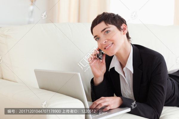 女人