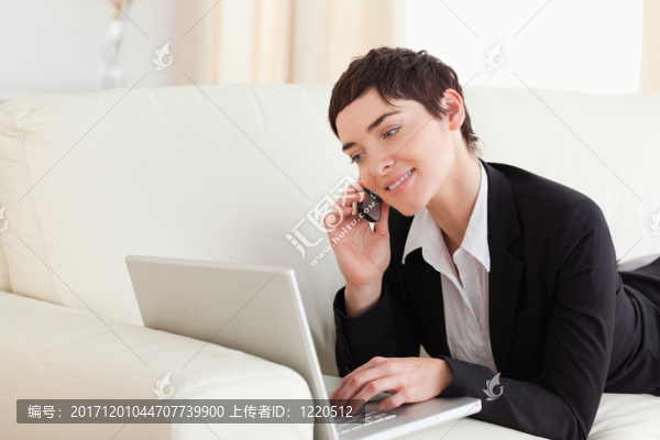 女人