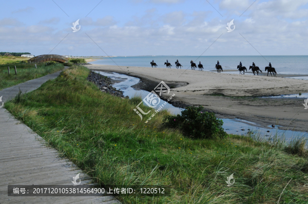 海灘騎馬