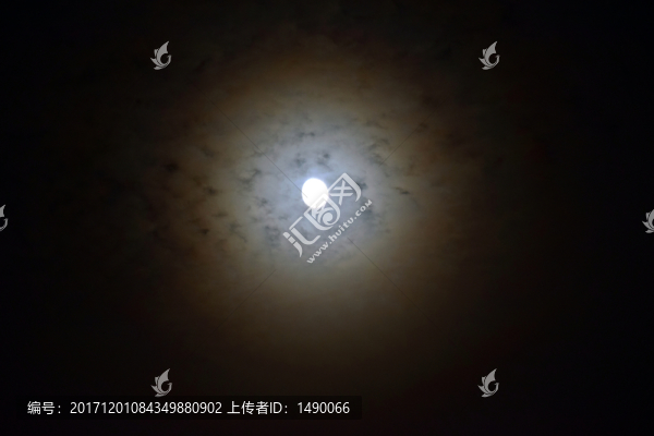 彩色的月暈高清圖