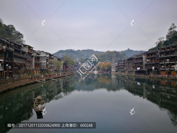 鳳凰古城沱江風(fēng)光