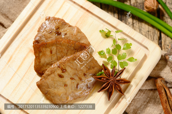 素肉