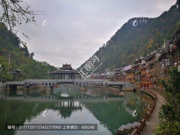 鳳凰古城沱江風(fēng)光