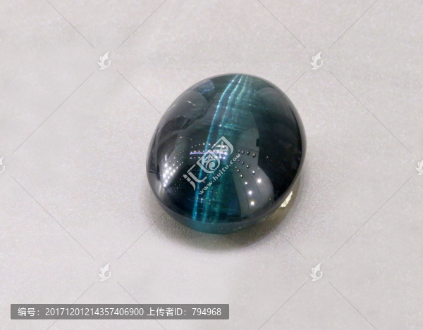 藍(lán)色碧璽貓眼