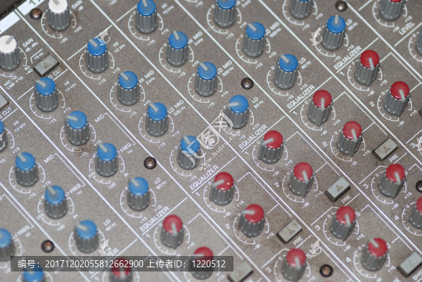 調(diào)音臺控制器