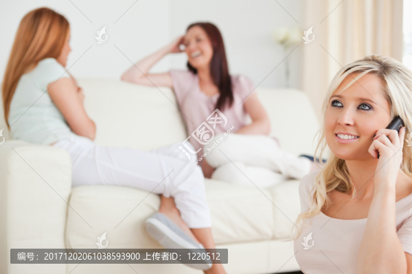 交談