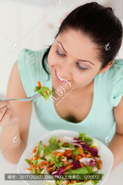 女人