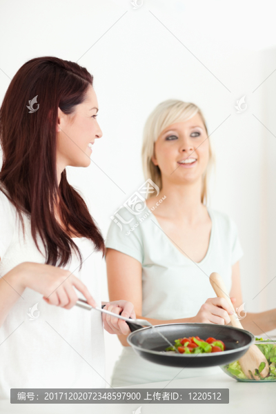 說話