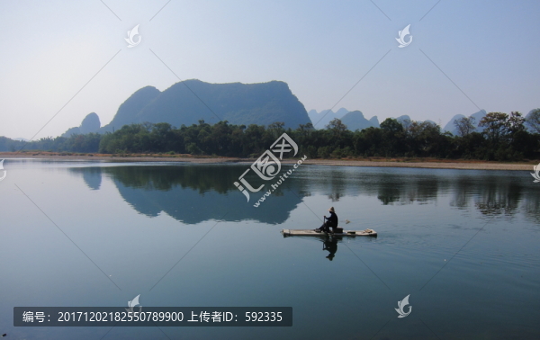 漓江小船