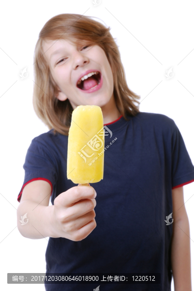 冰淇淋