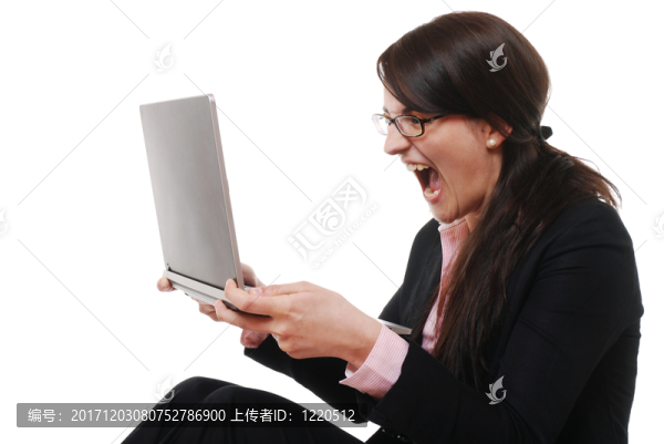 尖叫的女人與筆記本電腦