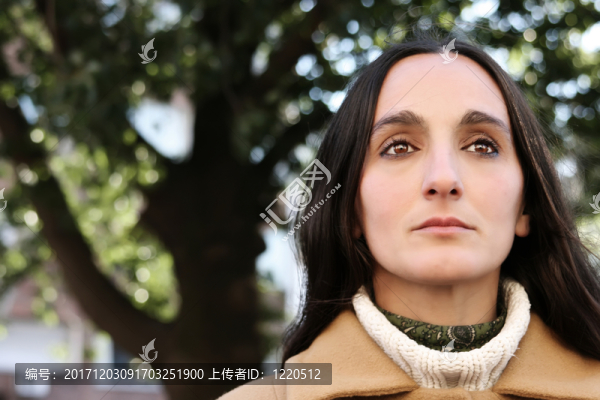 女人