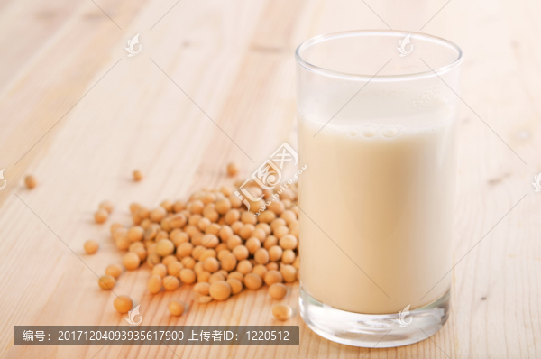 緊密的